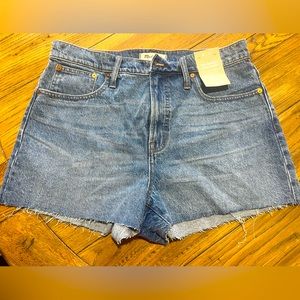 Madewell “The Perfect Jean shorts” NWT 32
